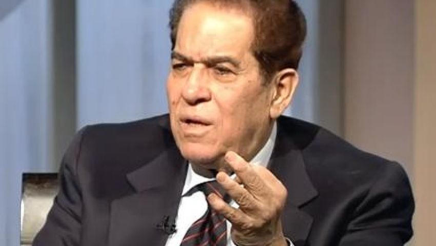 الجنزوري فرس رهان لتشكيل جبهة داعمة للسيسي في البرلمان